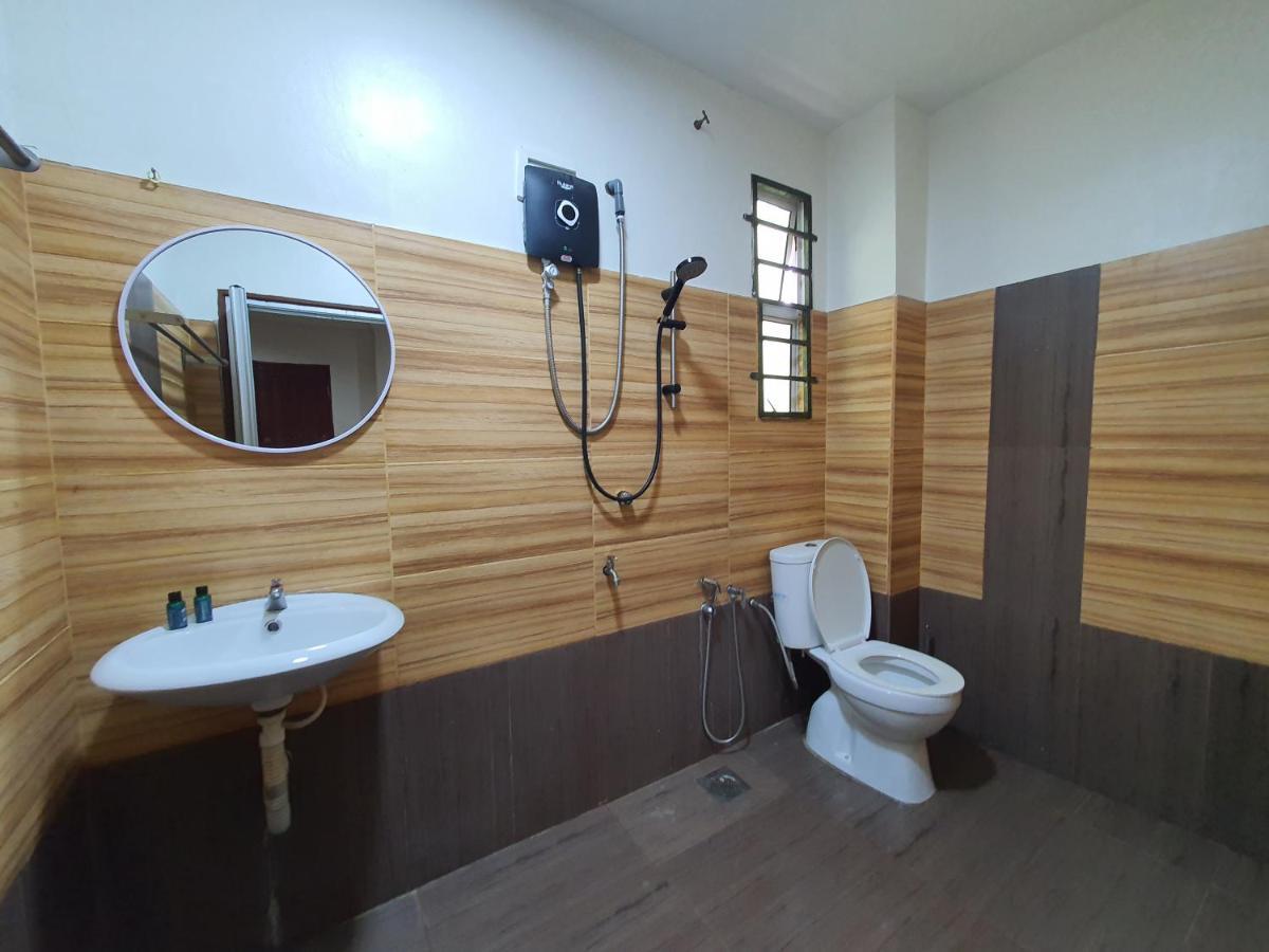 Villa Temila Pasir Puteh Exterior foto