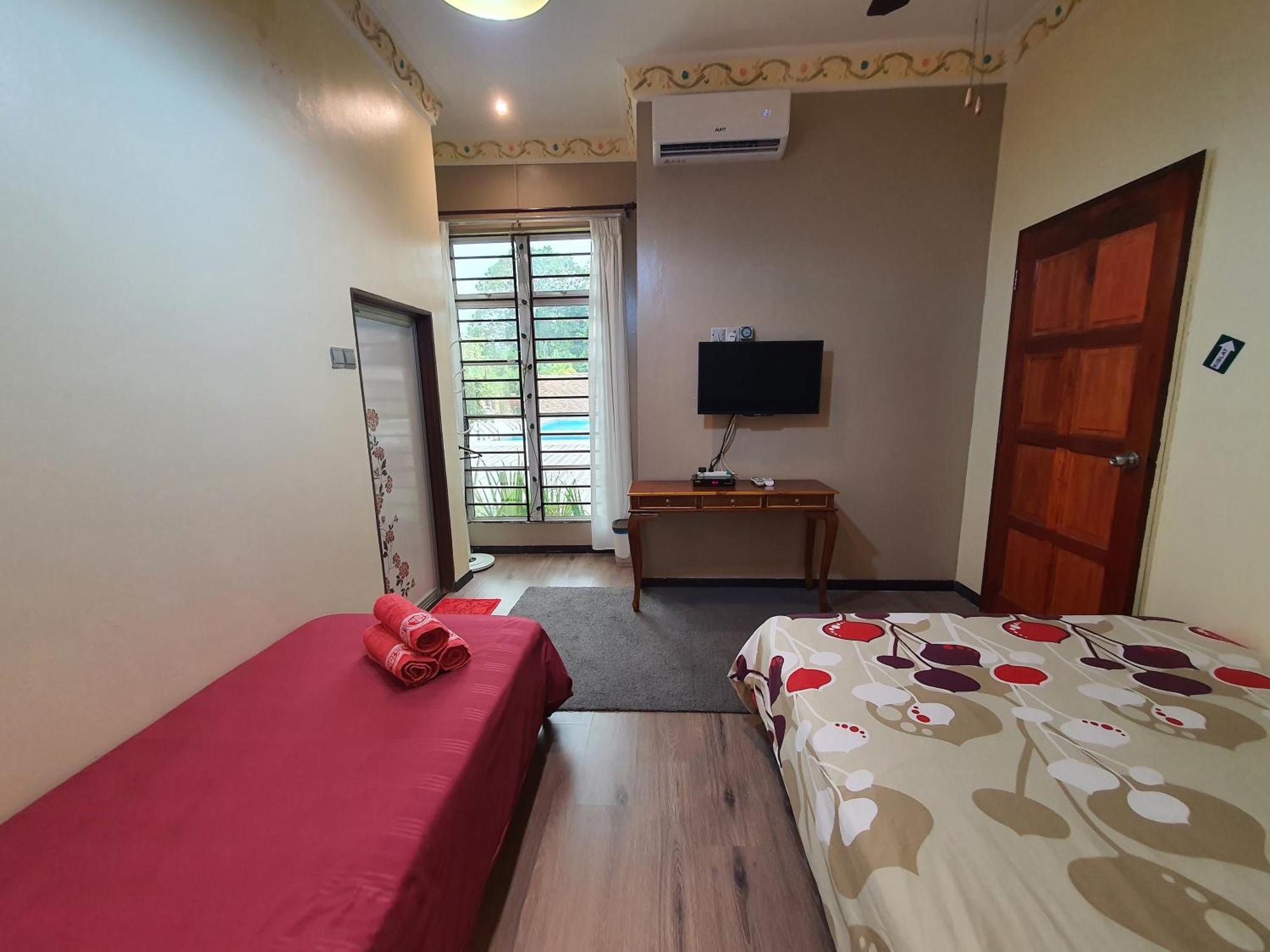Villa Temila Pasir Puteh Exterior foto