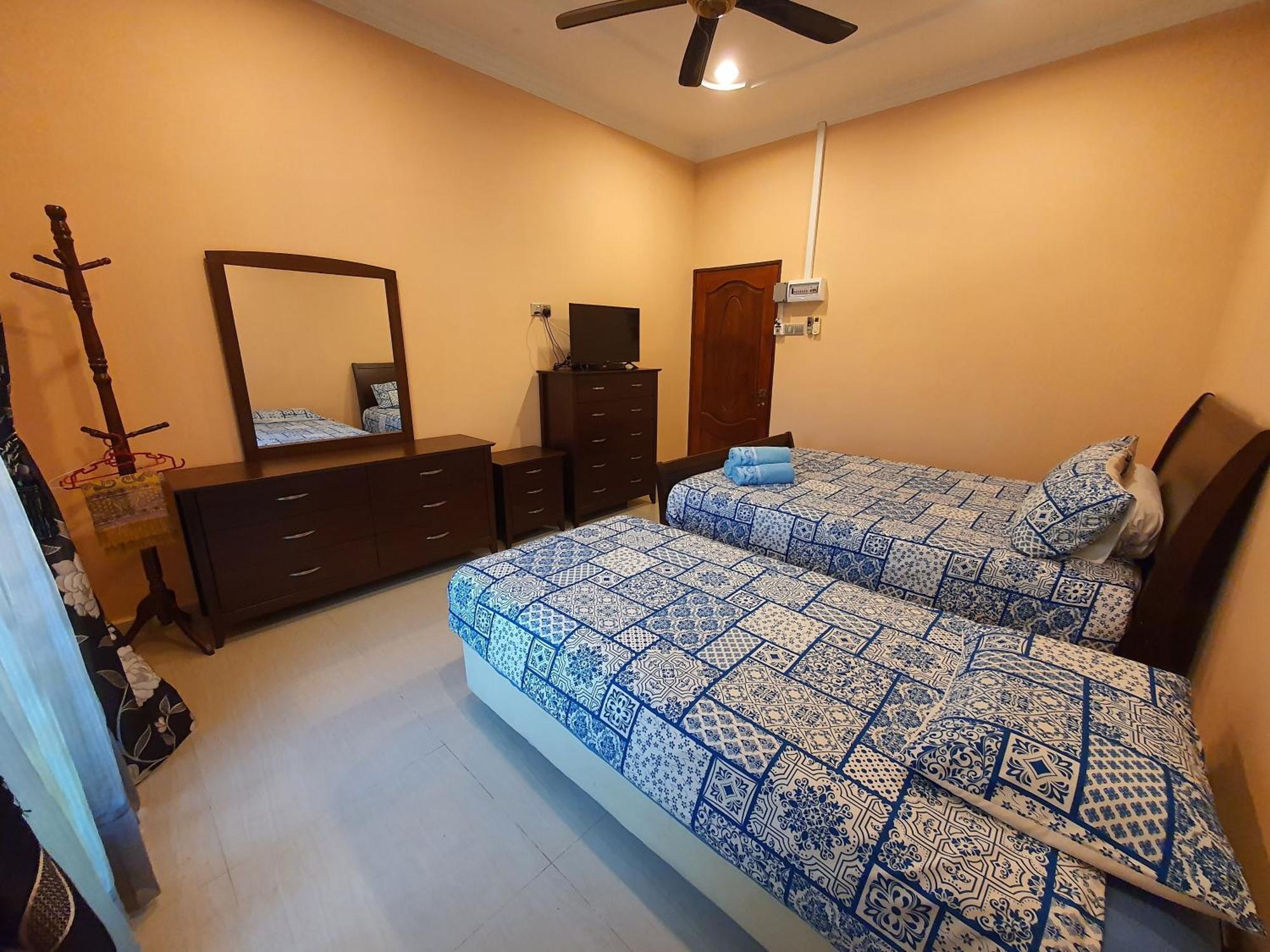 Villa Temila Pasir Puteh Exterior foto